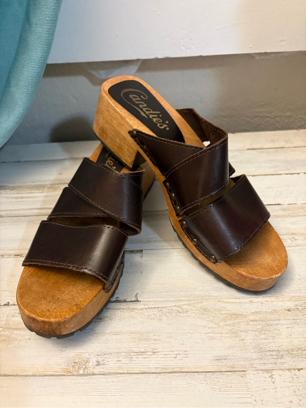 Rare Deadstock 70s Y2K leather wooden Clog Mules Brass Studded
